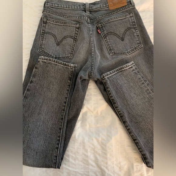 Levi’s premium wedgie grey size 25 - Picture 4 of 12